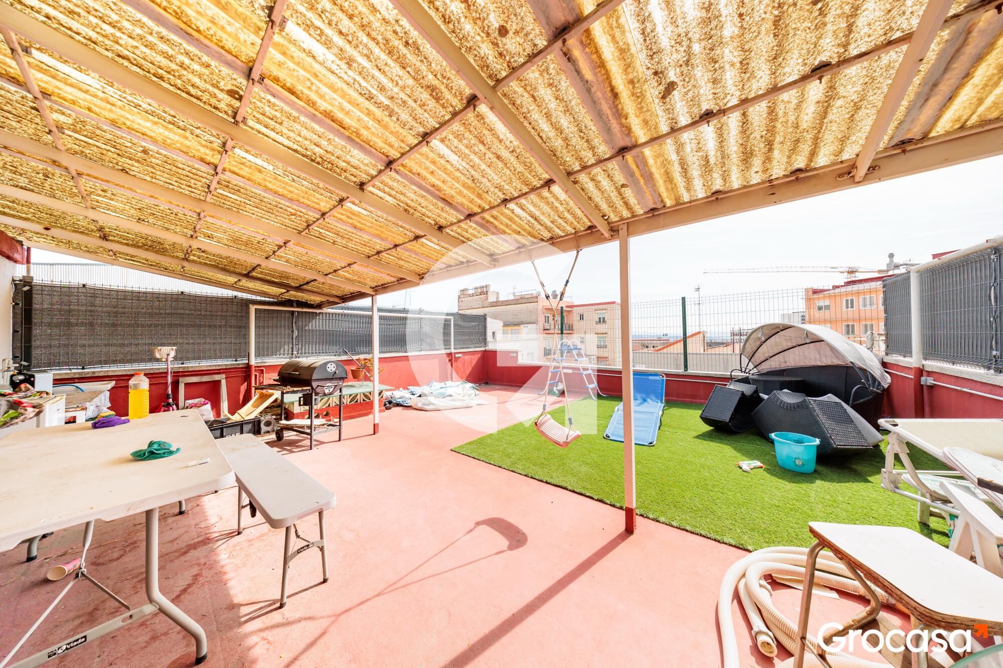Terraza de Piso en venta en Terrassa con Calefacción, Terraza y Trastero