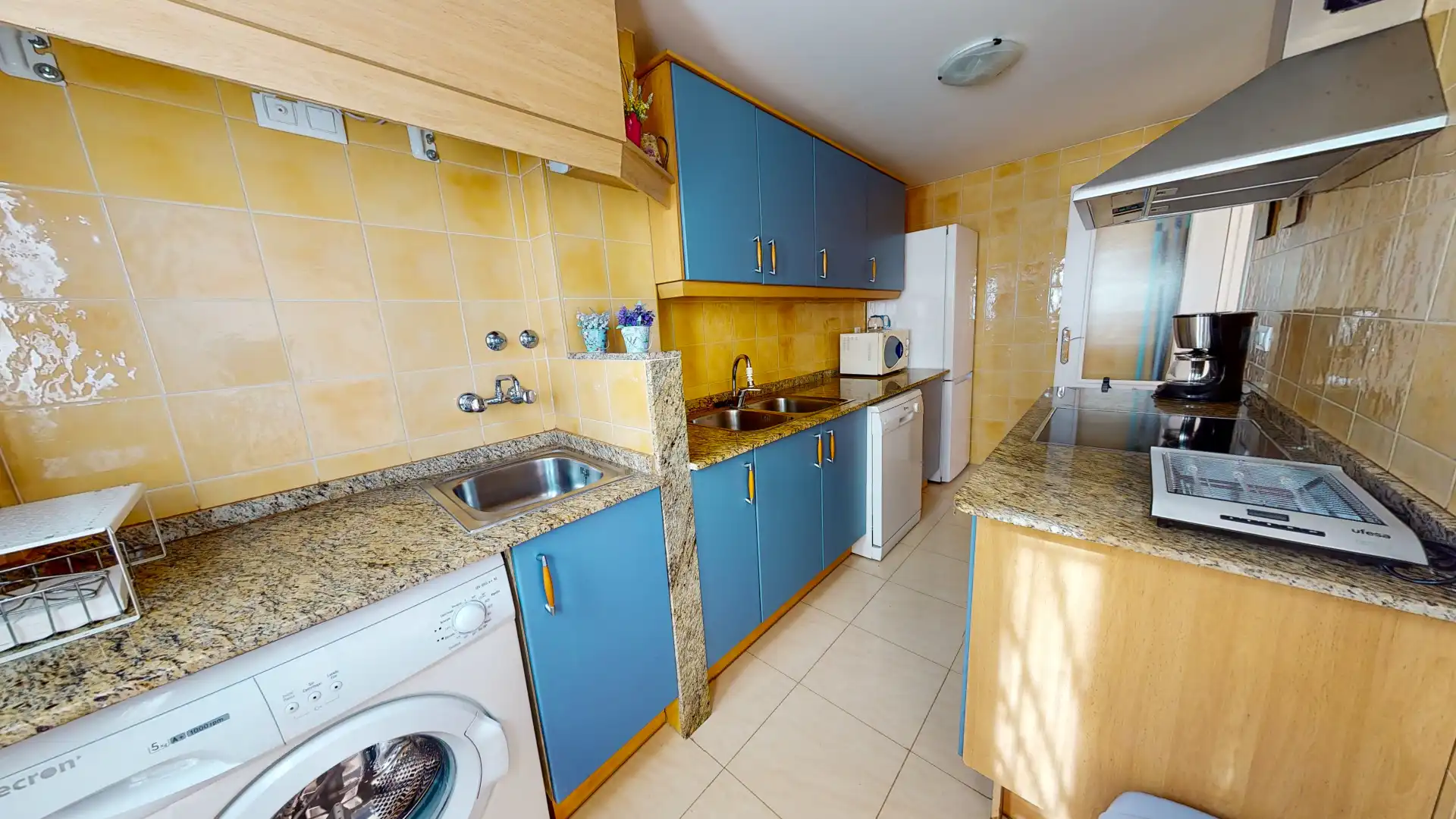 Kitchen of Apartments for rent in Dénia  with Air Conditioner, Heating and Terrace
