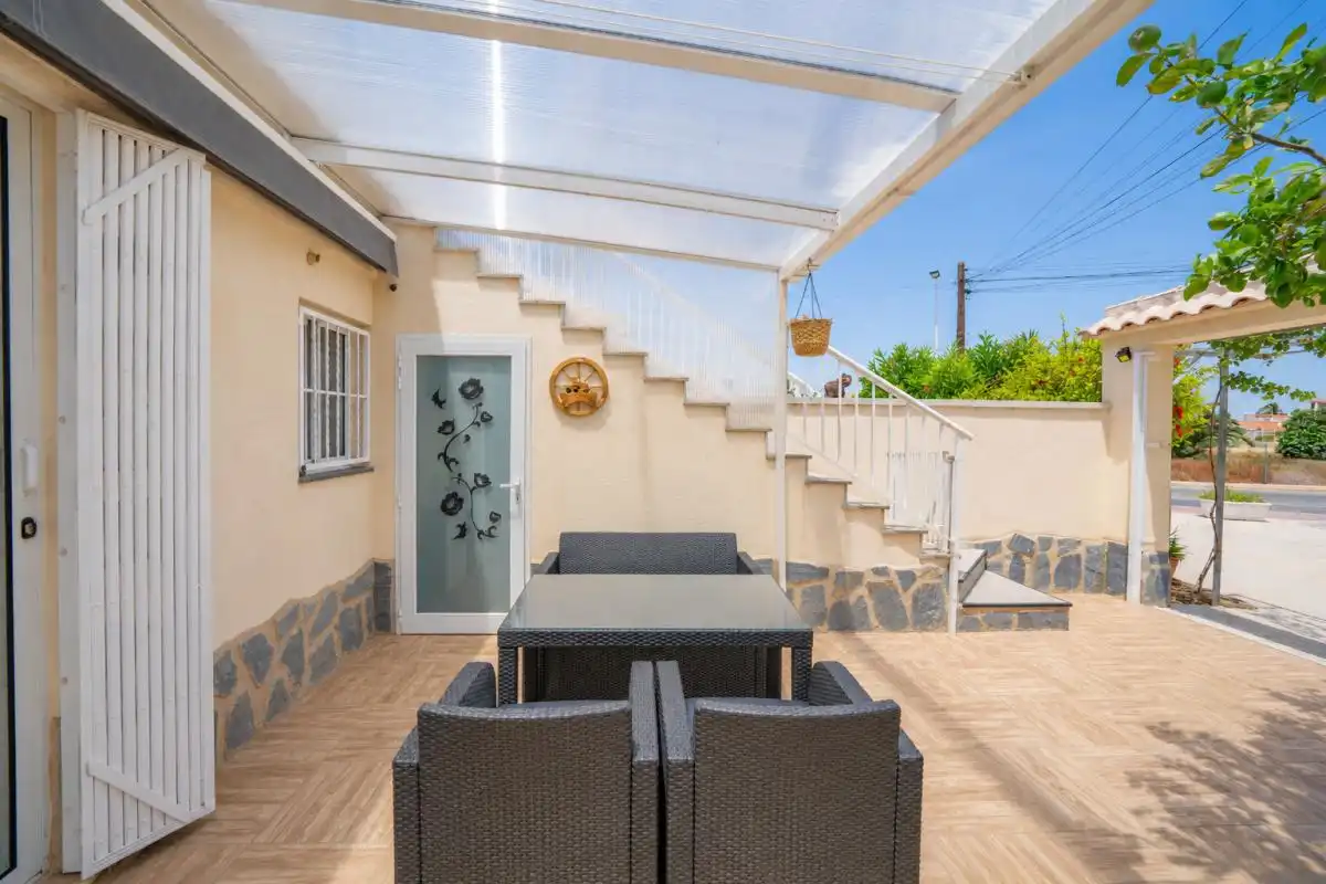 Terraza de Casa adosada en venta en Torrevieja con Calefacción