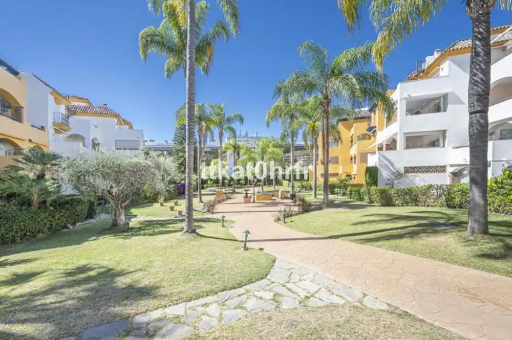 Garden of Apartments for rent in Marbella  with Air Conditioner, Terrace and Swimming Pool
