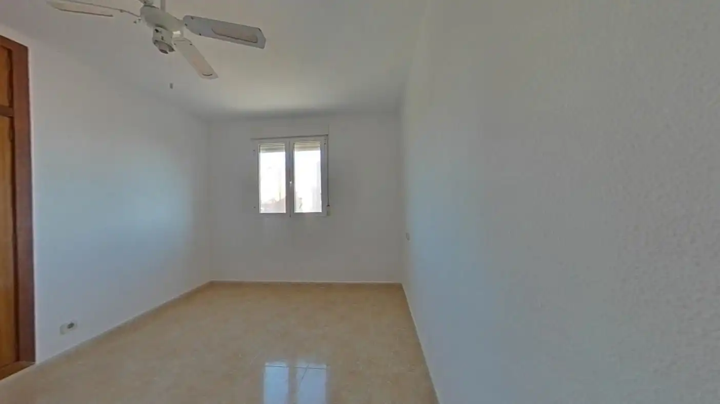 Flat for sale in Calle Denia, Playa Poniente