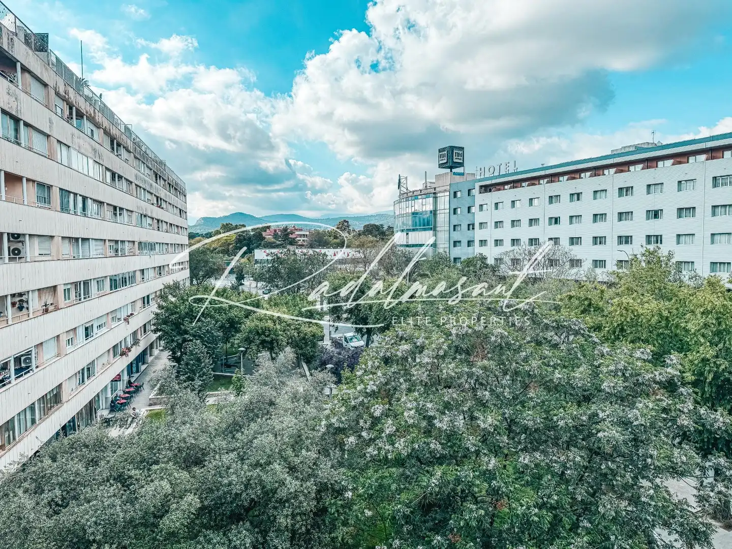 Außenansicht von Wohnung zum Verkauf in Reus mit Heizung und Terrasse