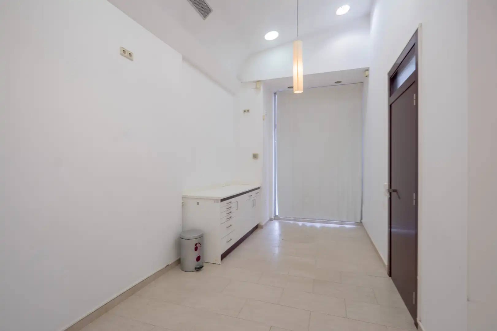 Local comercial de lloguer a Calle de María de Molina, imagen 13