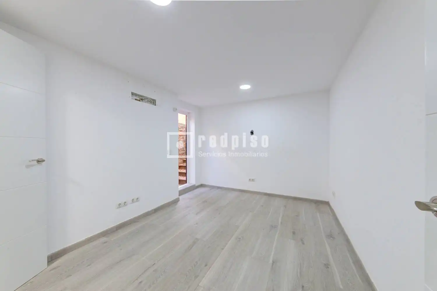 Habitación de Piso en venta en Boadilla del Monte con Aire acondicionado, Calefacción y Terraza