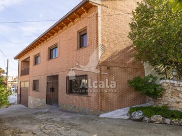 Casa en venta en Los Santos de la Humosa