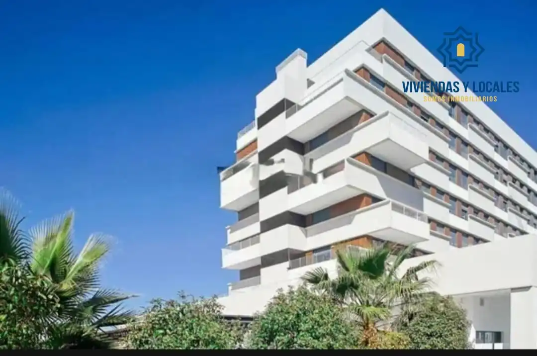 Flat for rent in Rosaleda - Juventud