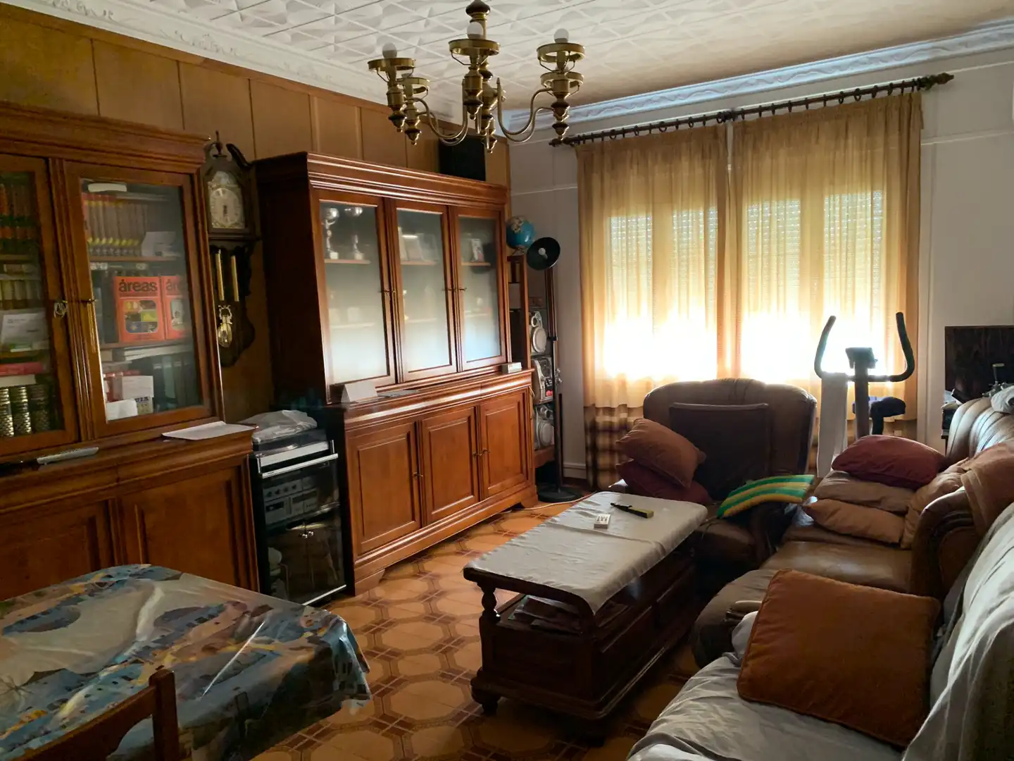 Sala d'estar de Casa o xalet en venda en Alameda de la Sagra amb Calefacció, Jardí privat i Terrassa