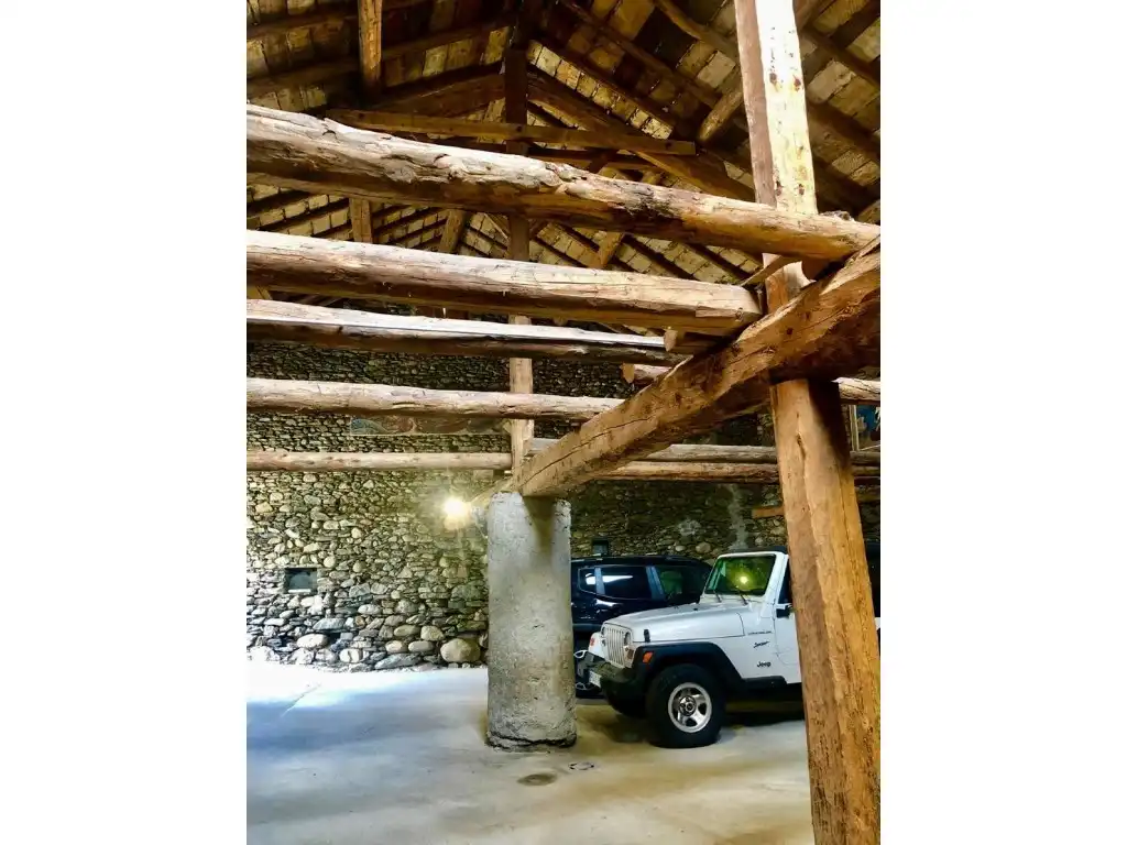 Parking de Finca rústica en venta en Alt Àneu