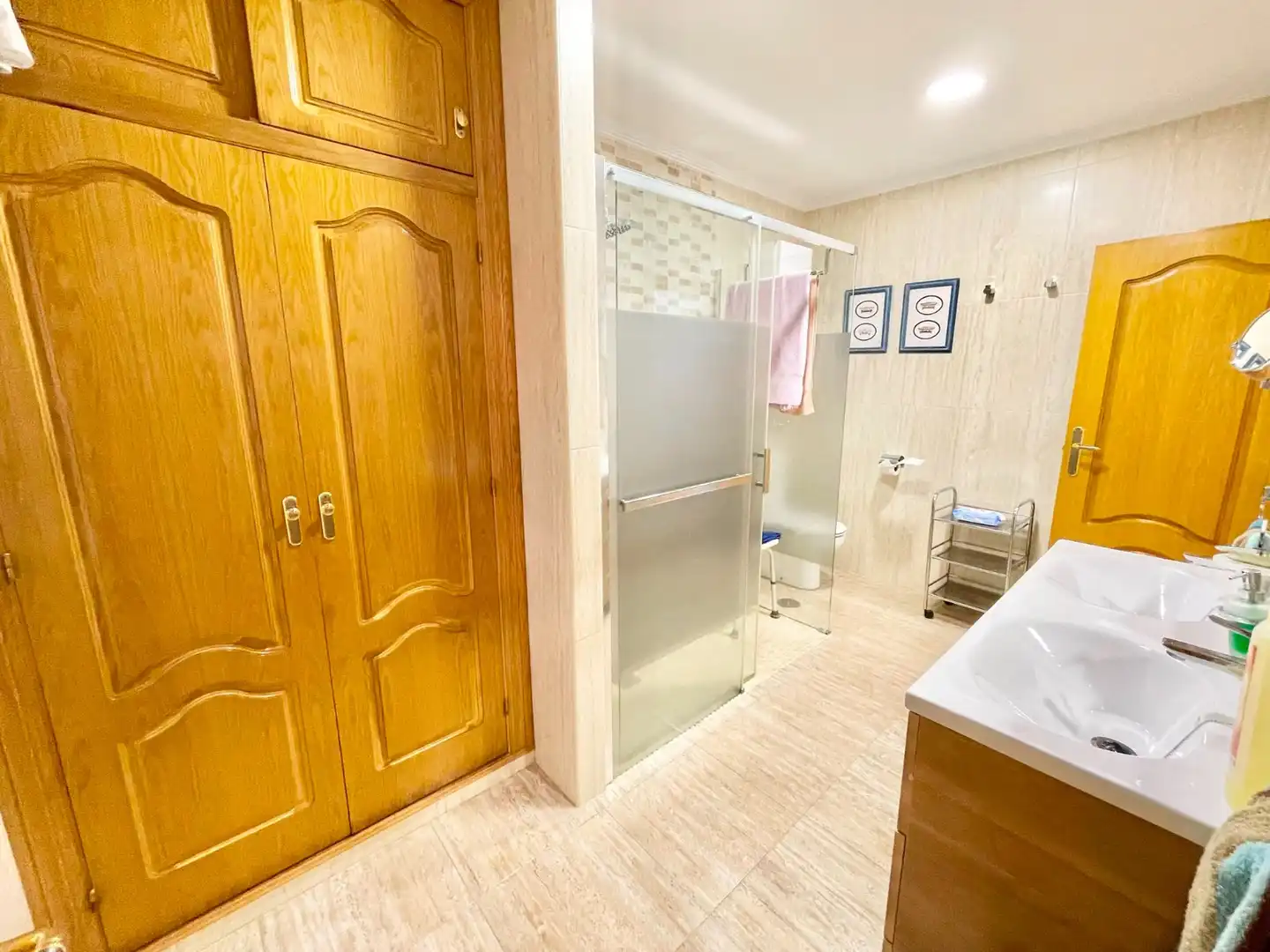 Bany de Casa o xalet de lloguer en Los Alcázares amb Aire condicionat, Moblat i Rentadora