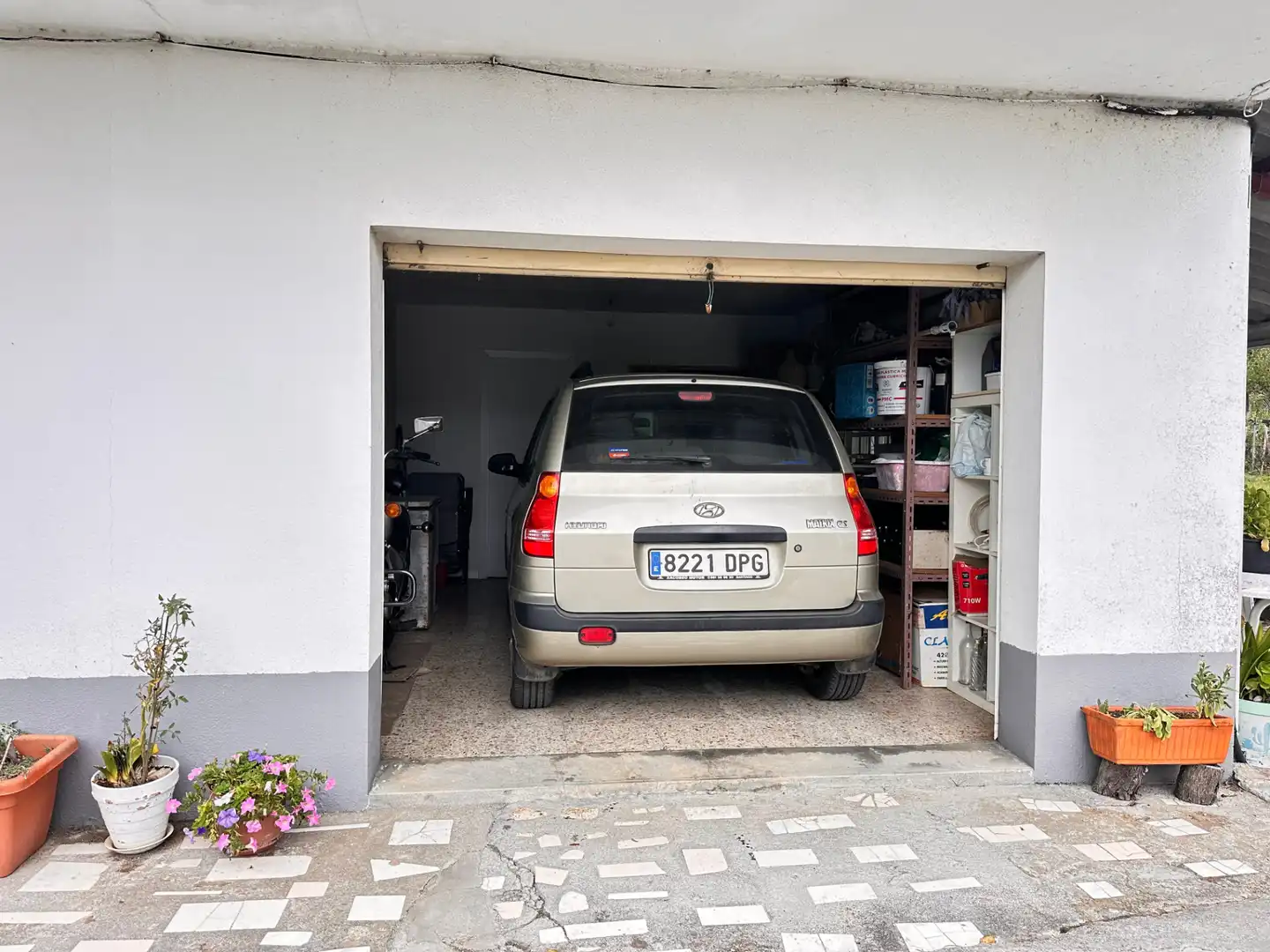 Parking of Houses for sale in Boqueixón, A Coruña