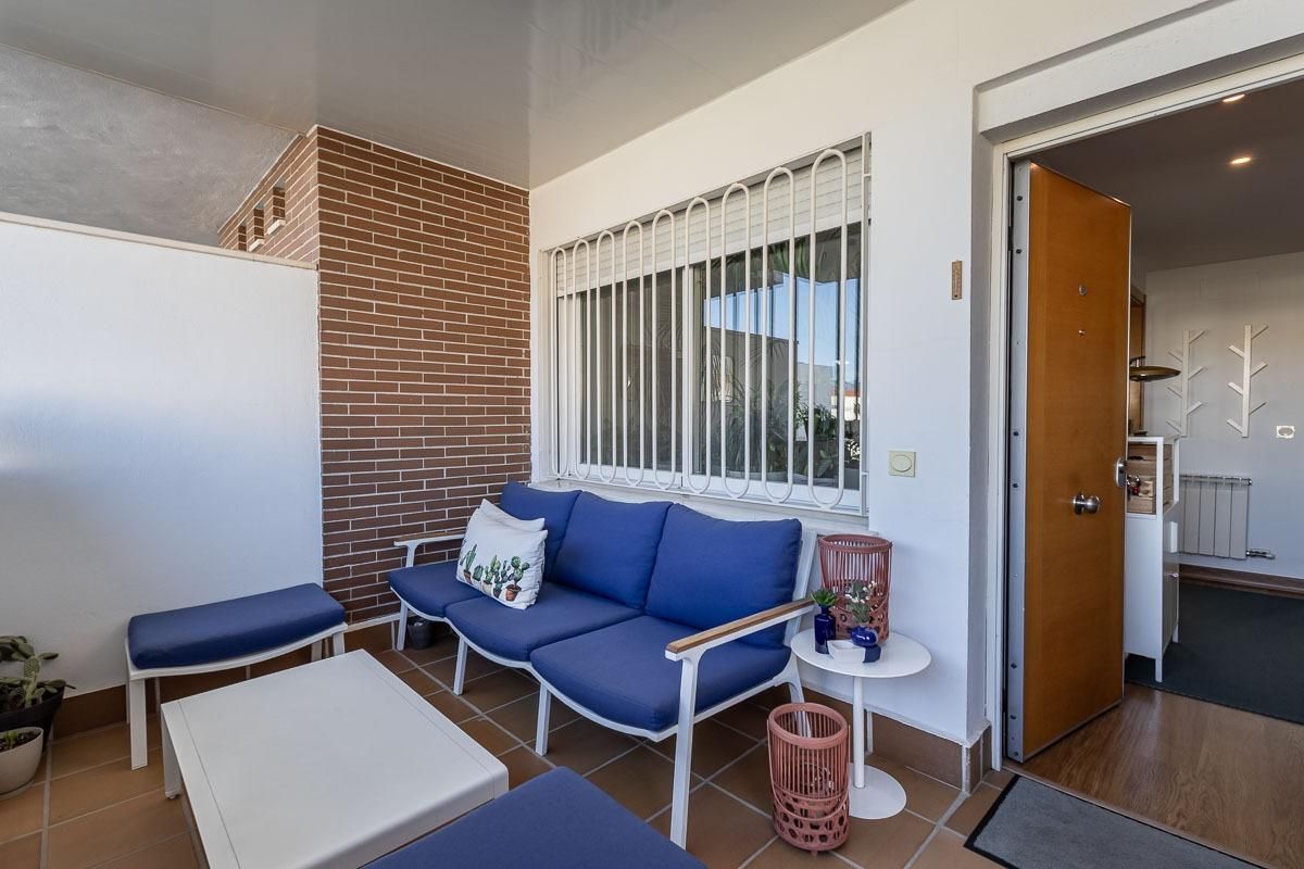 Terraza de Casa adosada en venta en Churriana de la Vega con Aire acondicionado, Calefacción y Terraza