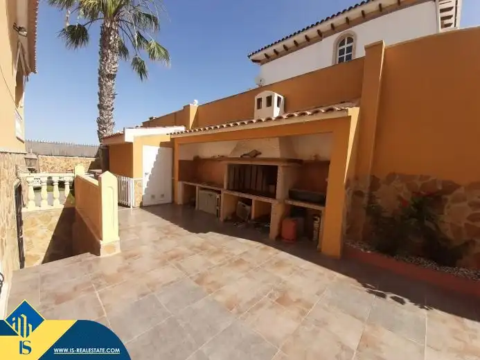 Villa mit Garten zum Verkauf in Nueva Torrevieja - Aguas Nuevas, imagen 4