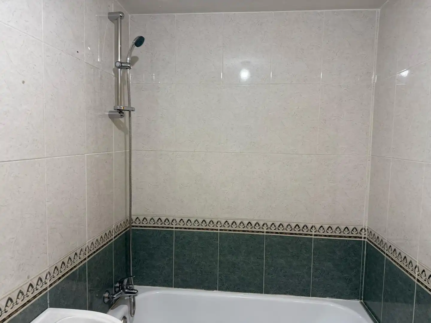 Baño de Piso en venta en Malagón con Calefacción, Terraza y Amueblado