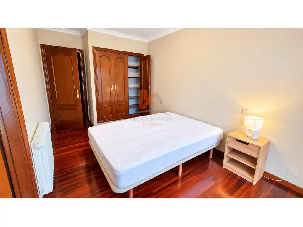 Dúplex con ascensor en alquiler en Avenida Rosalia Castro 129, imagen 7
