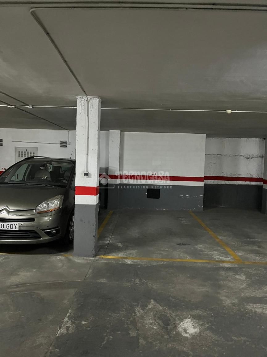 Aparcament de Garatge en venda en  Valencia Capital