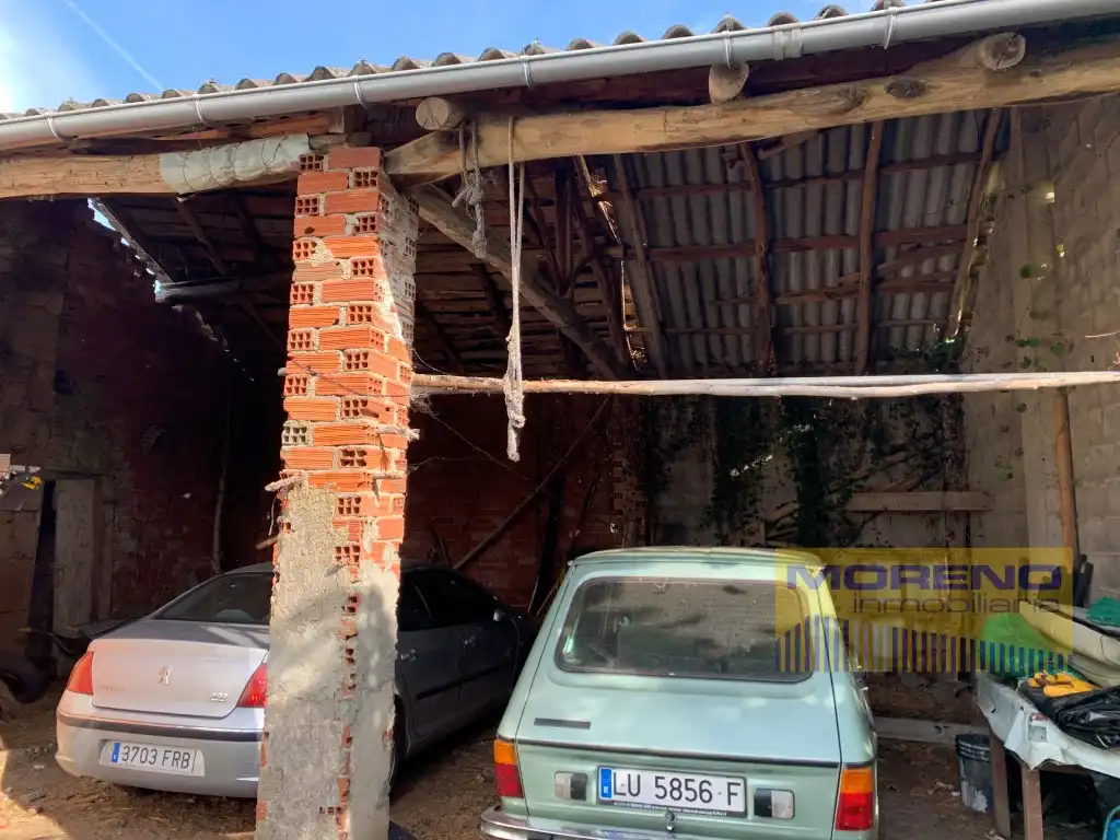 Aparcament de Finca rústica en venda en Sarria