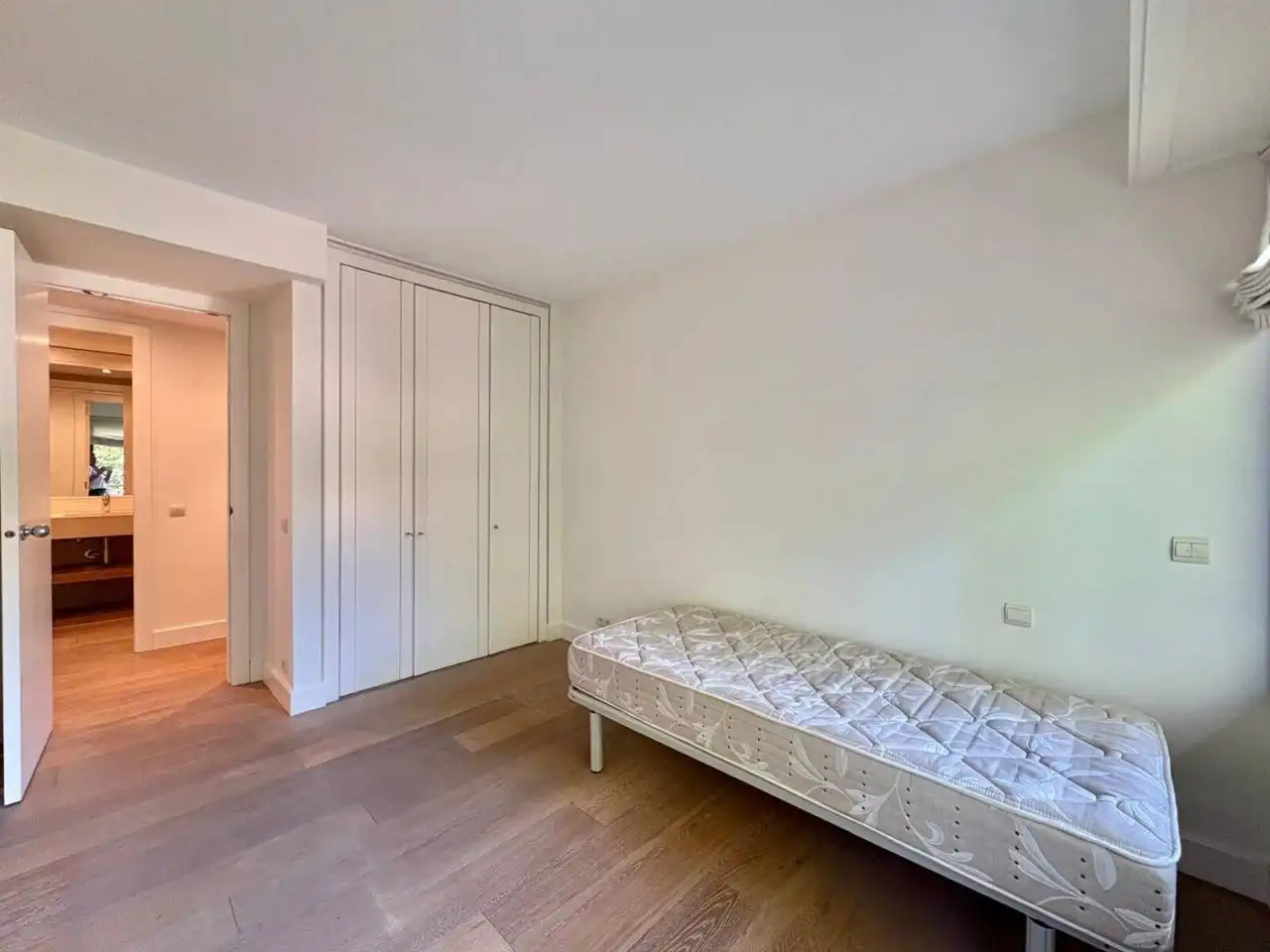 Habitación de Piso de alquiler en Sant Cugat del Vallès con Aire acondicionado, Calefacción y Terraza