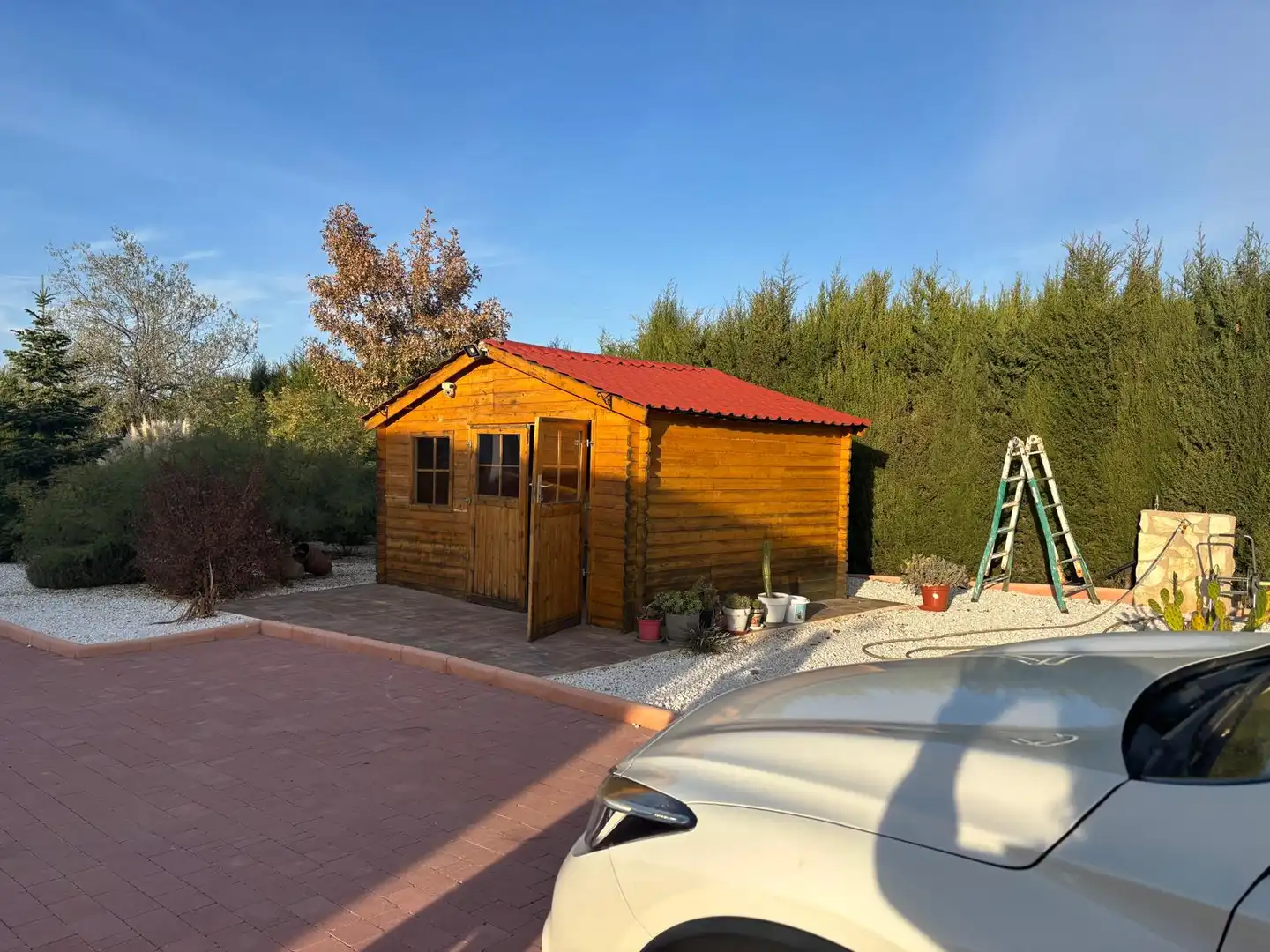 Vista exterior de Casa o chalet en venta en Villarrobledo con Aire acondicionado, Calefacción y Jardín privado