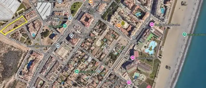 Außenansicht von Einfamilien-Reihenhaus zum Verkauf in Roquetas de Mar