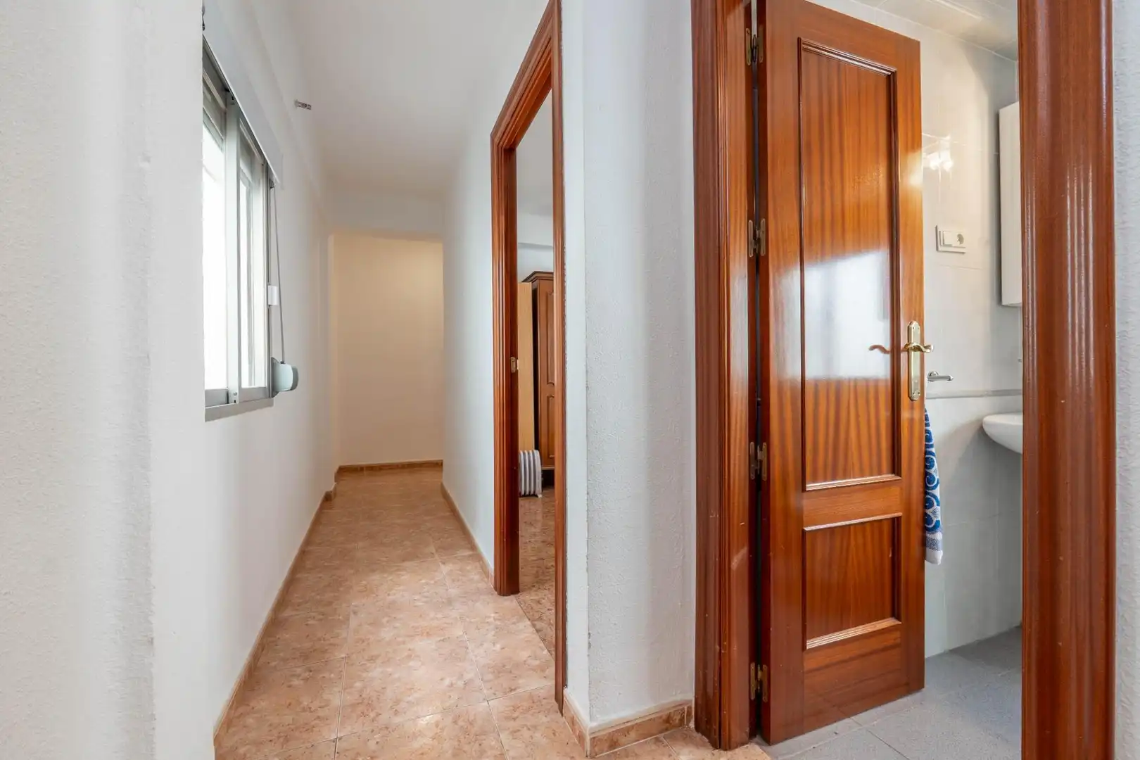 Piso en venta en Granada con Aire acondicionado y Amueblado