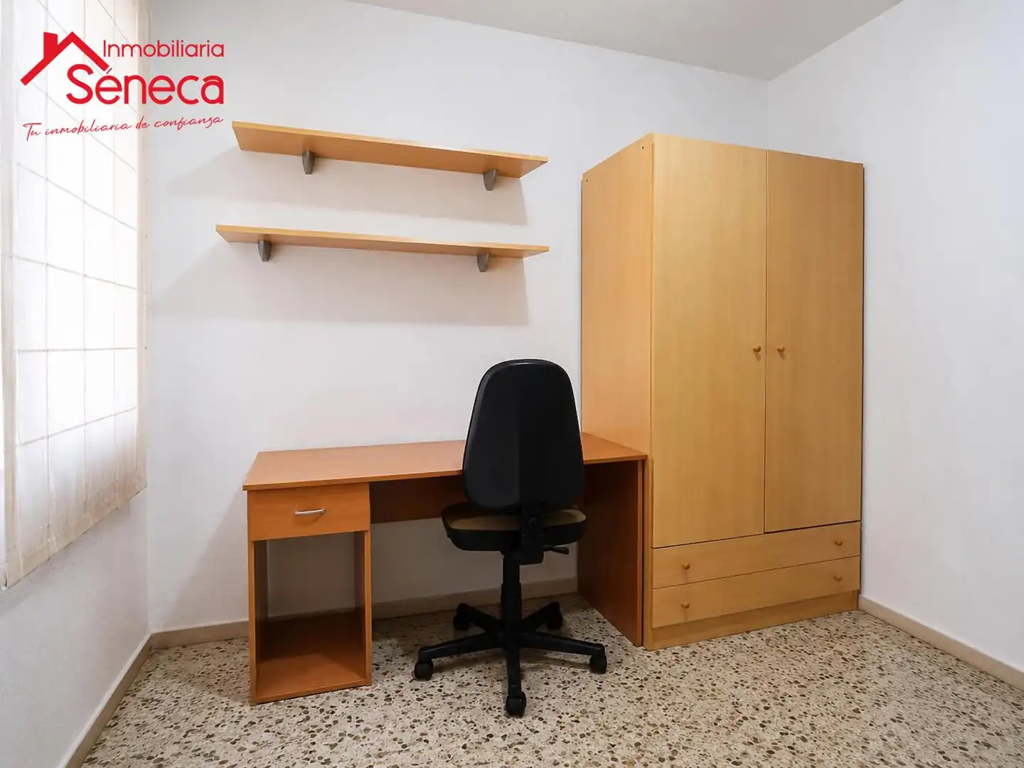 Bedroom of Flat for sale in Córdoba  with Air Conditioner