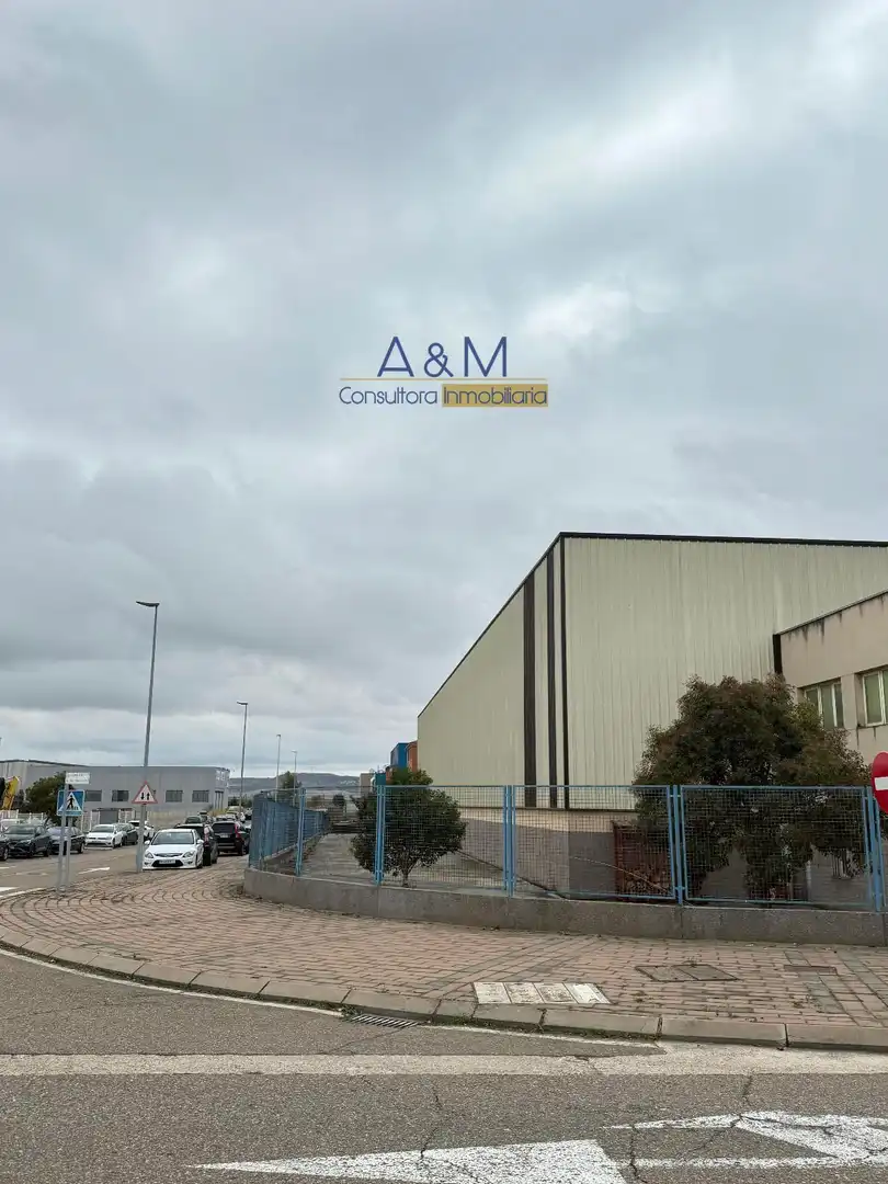 Exterior view of Industrial buildings for sale in Venta de Baños