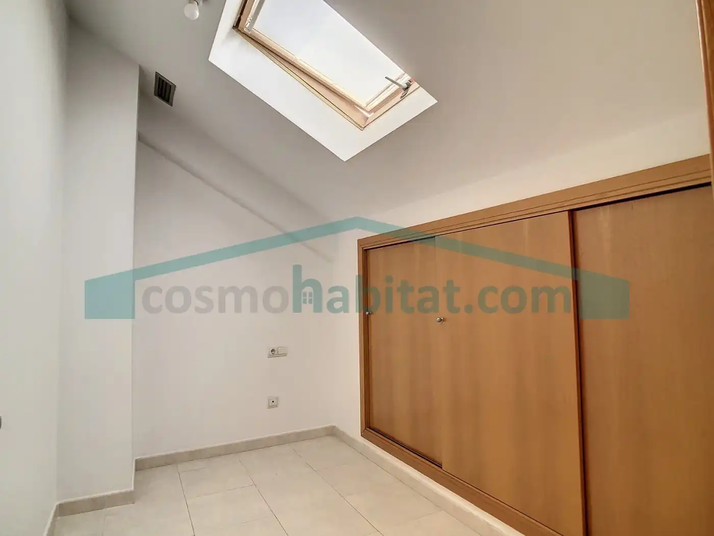 Bedroom of Duplexes for rent in L'Eliana  with Air Conditioner, Heating and Private garden