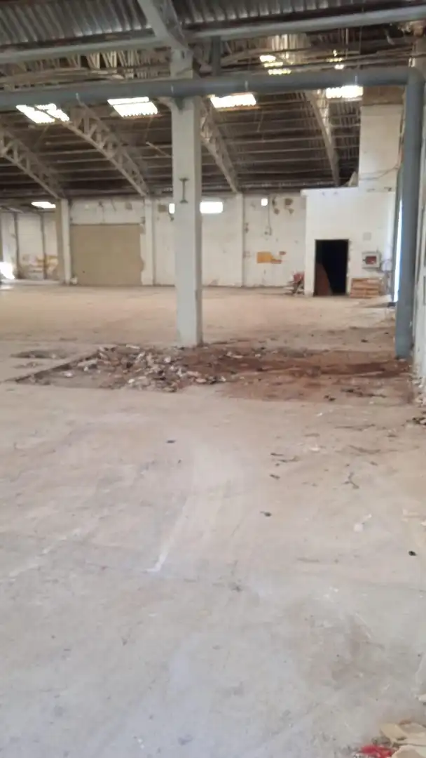 Nau industrial en venda en Alcàsser