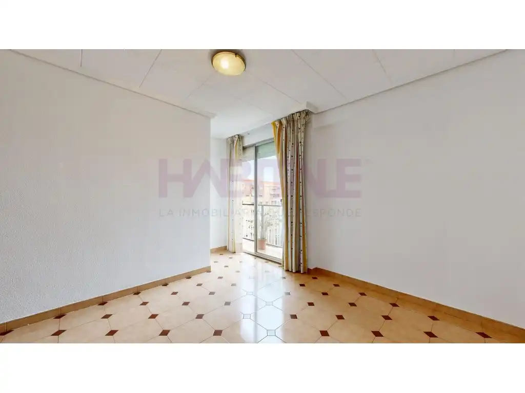 Bedroom of Flat for sale in Valencia  with Balcony