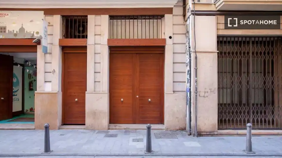 Piso con terraza en alquiler en Ciutat Vella, imagen 11