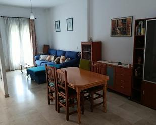 Menjador de Casa o xalet de lloguer en Marchena amb Aire condicionat, Calefacció i Jardí privat