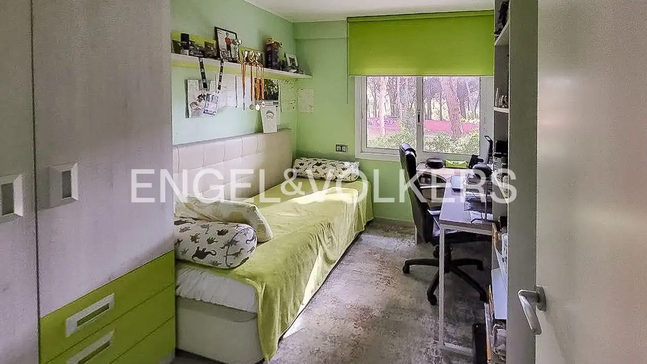 Bedroom of Flat for rent in Gavà  with Air Conditioner, Heating and Swimming Pool