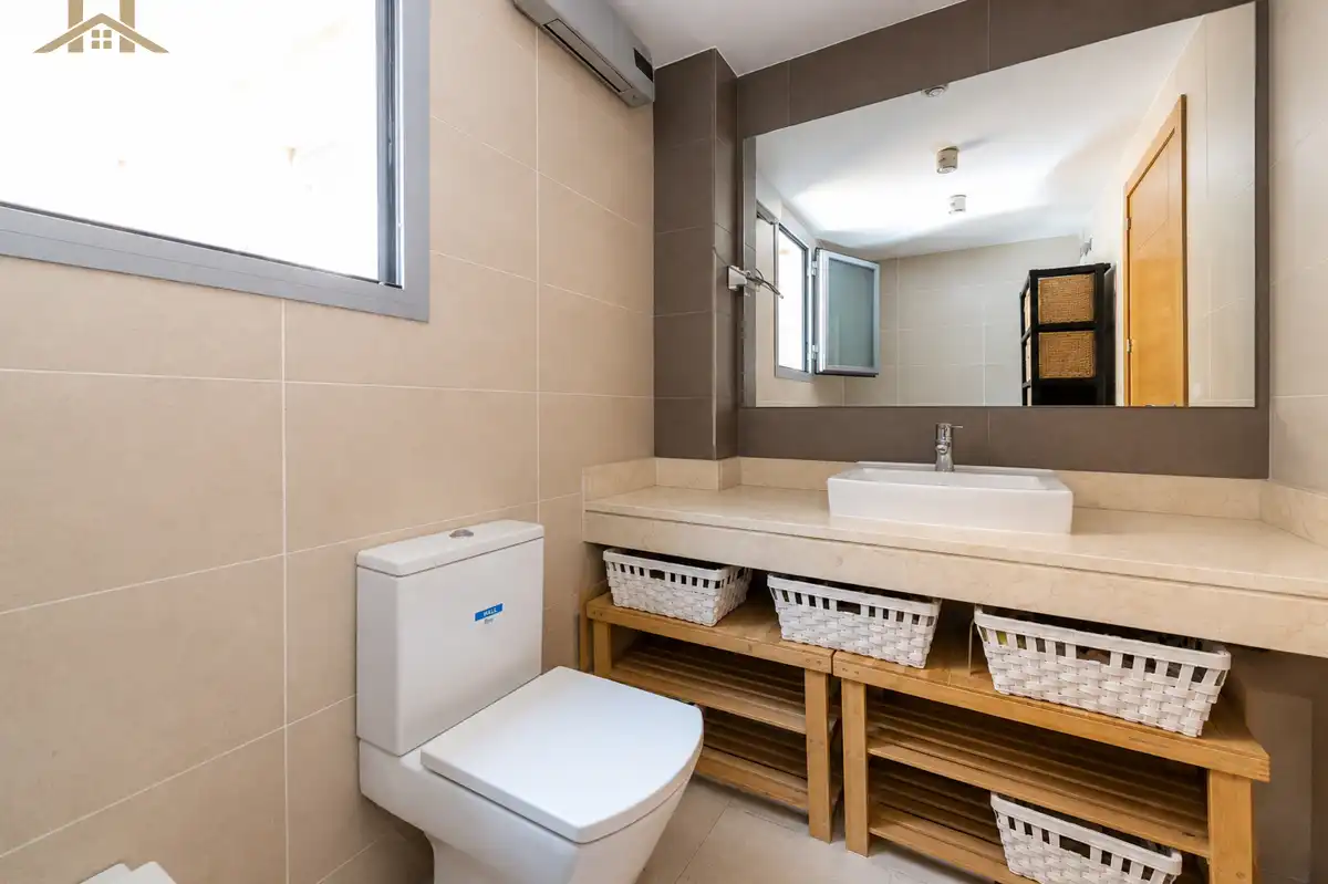 Baño de Piso en venta en Alcobendas con Aire acondicionado, Calefacción y Trastero