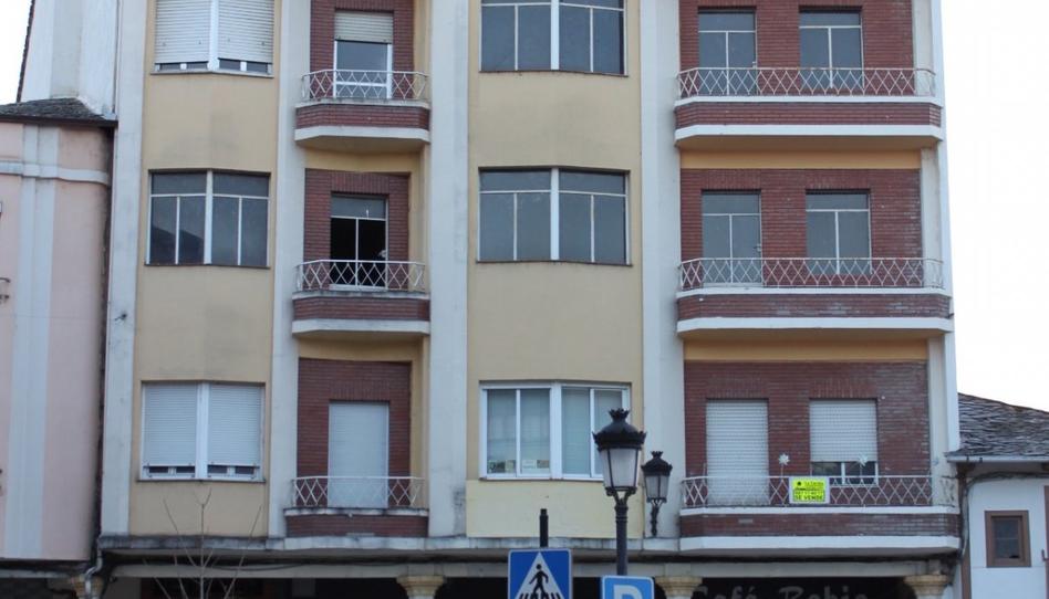 Photo 1 of Building for sale in Cacabelos, León