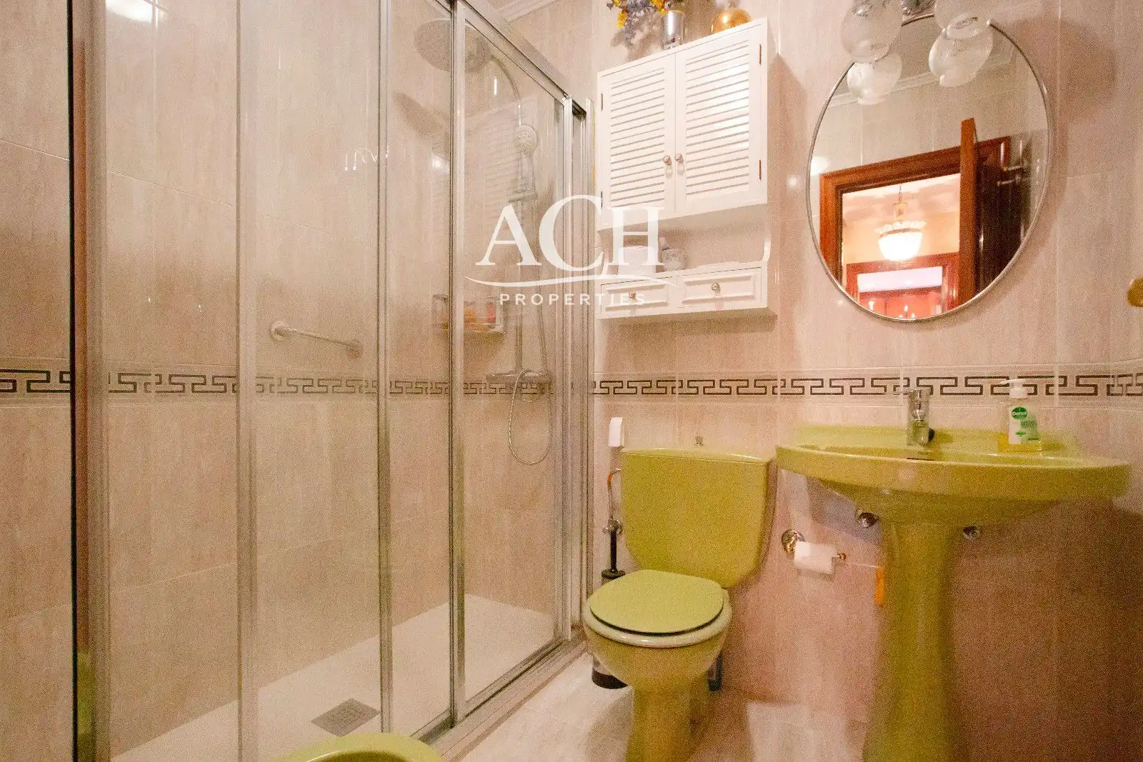 Baño de Piso en venta en Bilbao  con Calefacción, Amueblado y Alarma