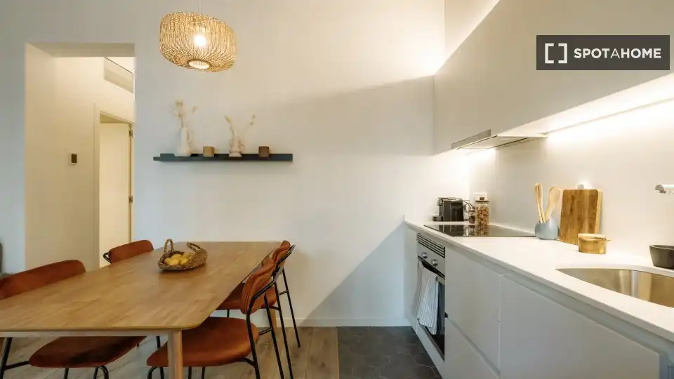 Cocina de Piso de alquiler en Barcelona con Aire acondicionado, Calefacción y Amueblado