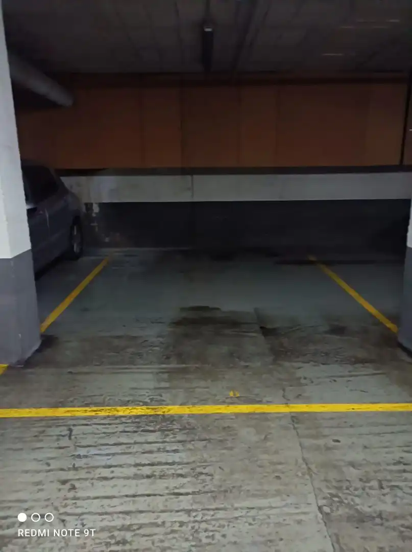 Parkplatz von Garage zum Verkauf in Tortosa