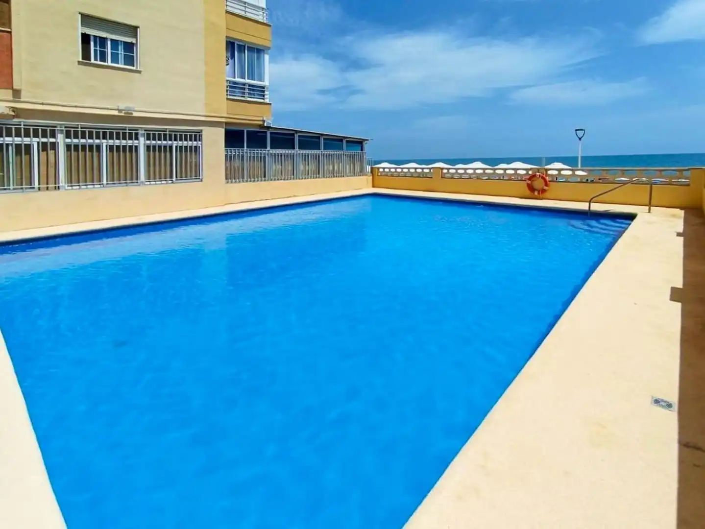 Piscina de Apartament en venda en Bellreguard amb Terrassa, Moblat i Balcó