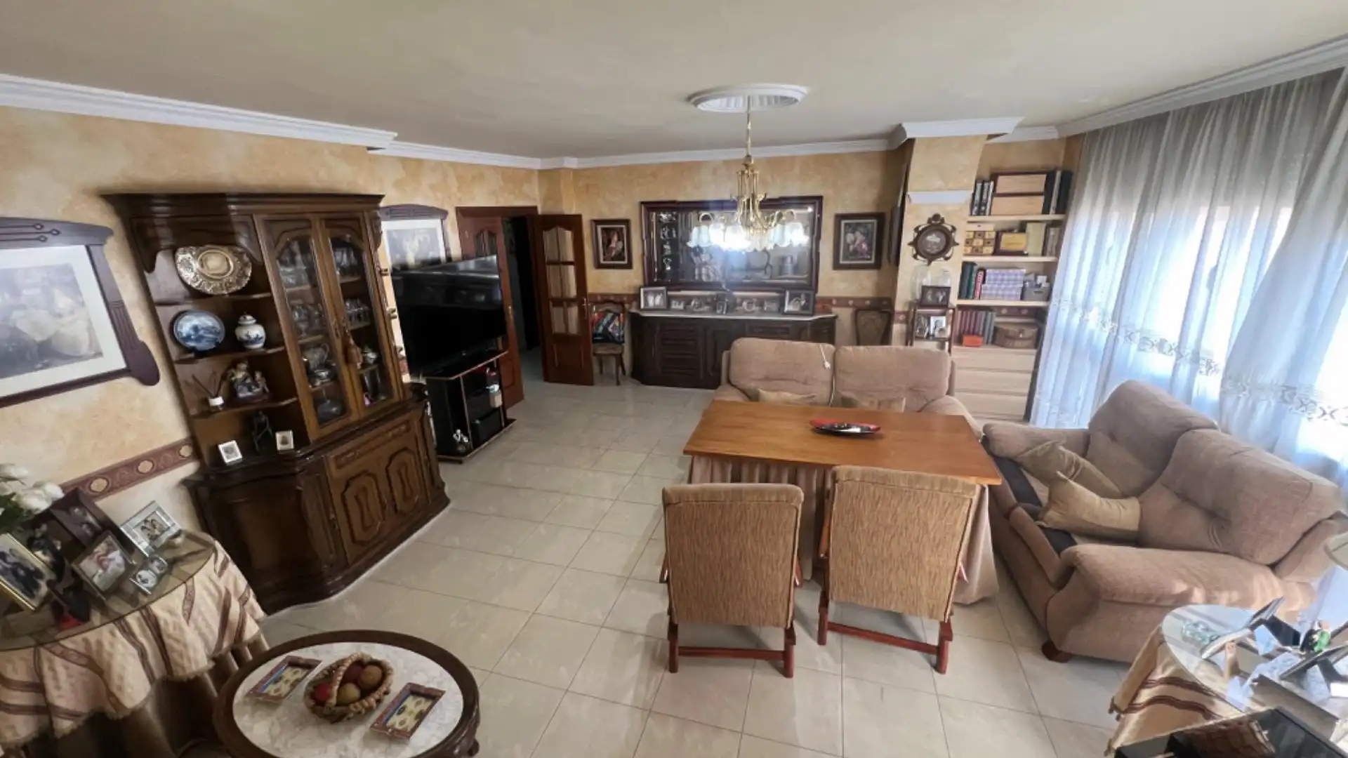 Wohnzimmer von Wohnung zum Verkauf in Baena