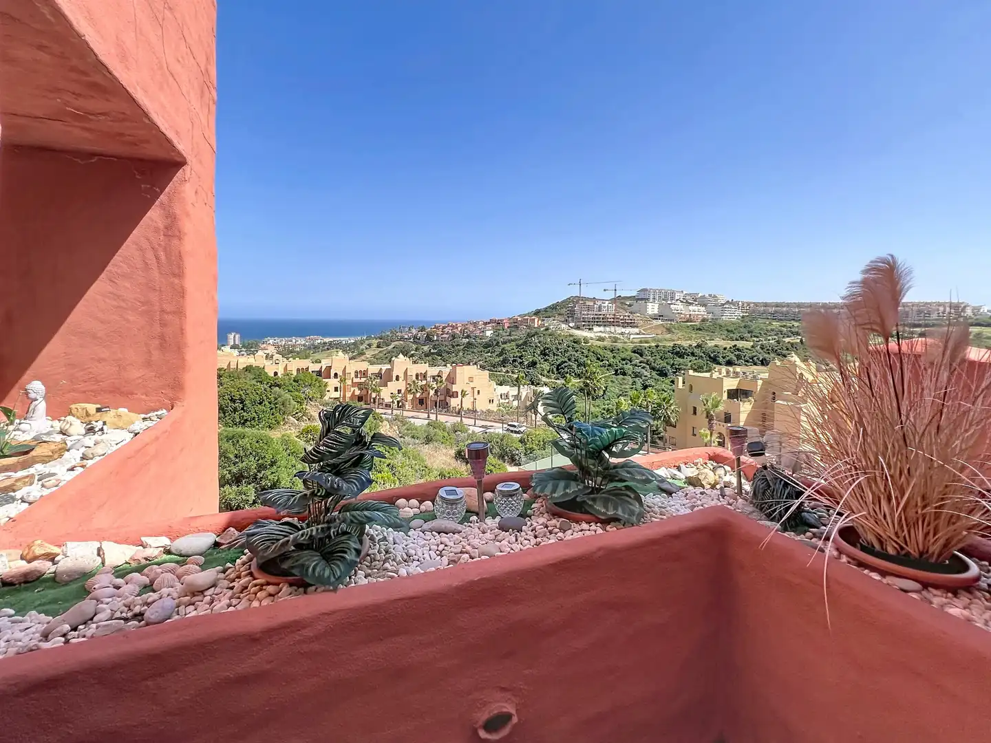 Appartement compact avec terrasse à vendre à San Luis de Sabinillas, imagen 3