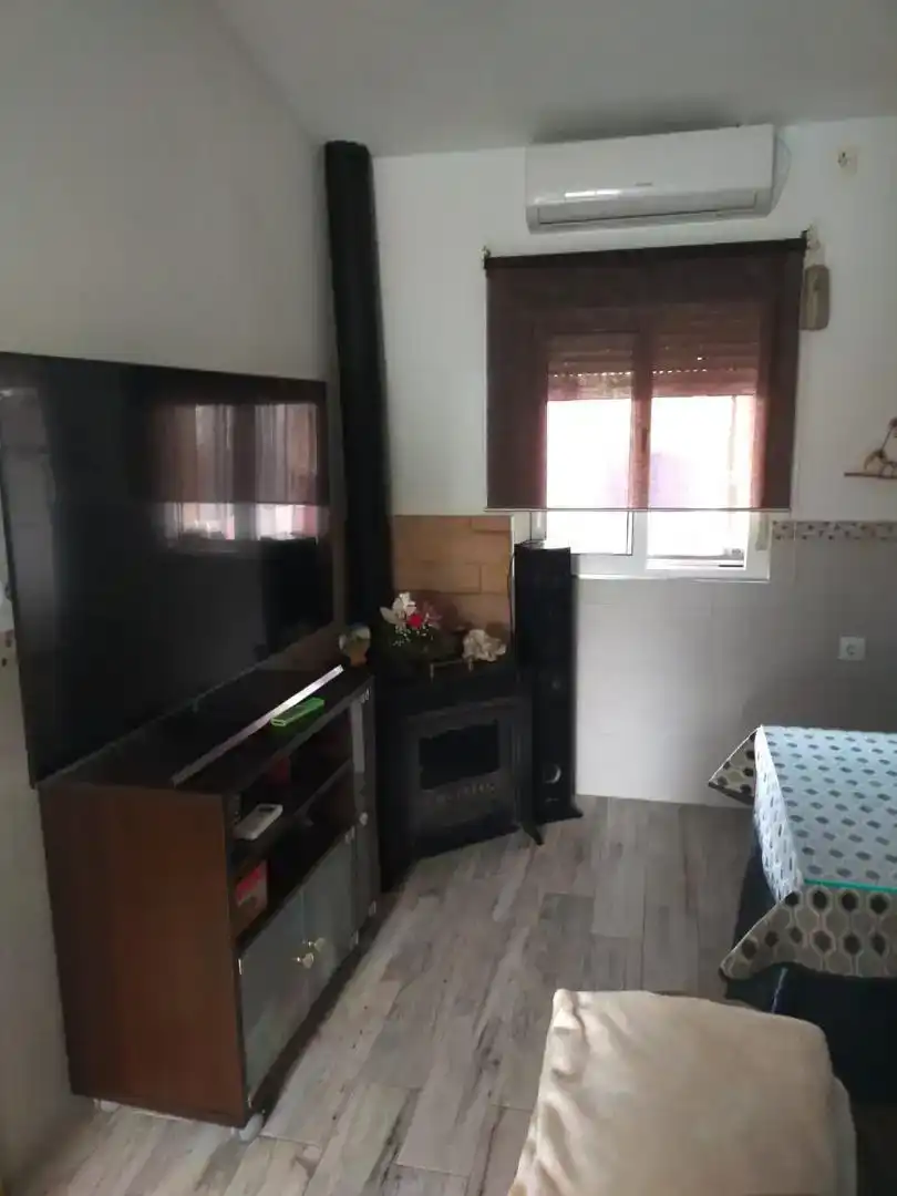 Sala d'estar de Casa adosada en venda en Cortegana