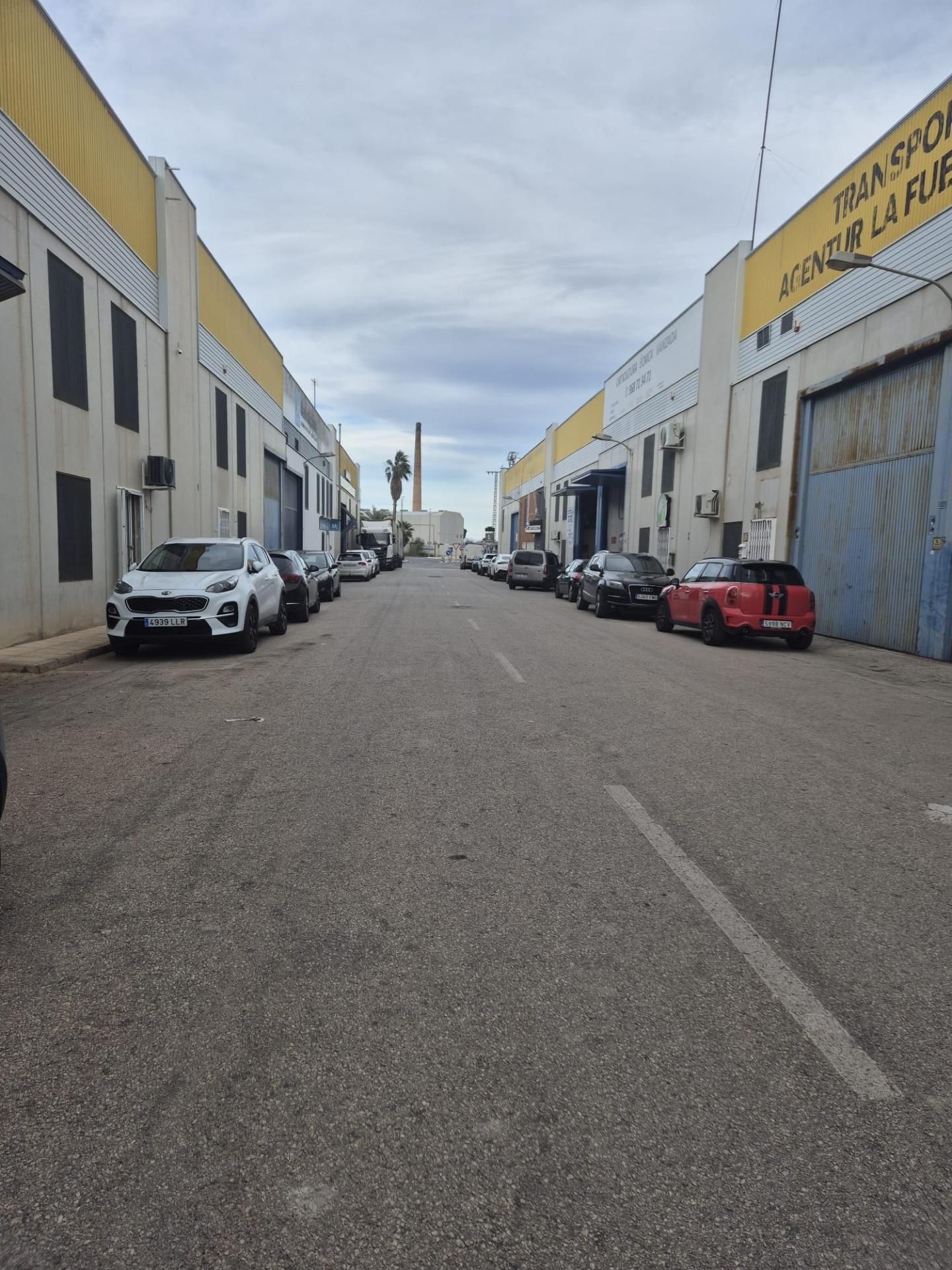 Vista exterior de Nau industrial de lloguer en  Murcia Capital