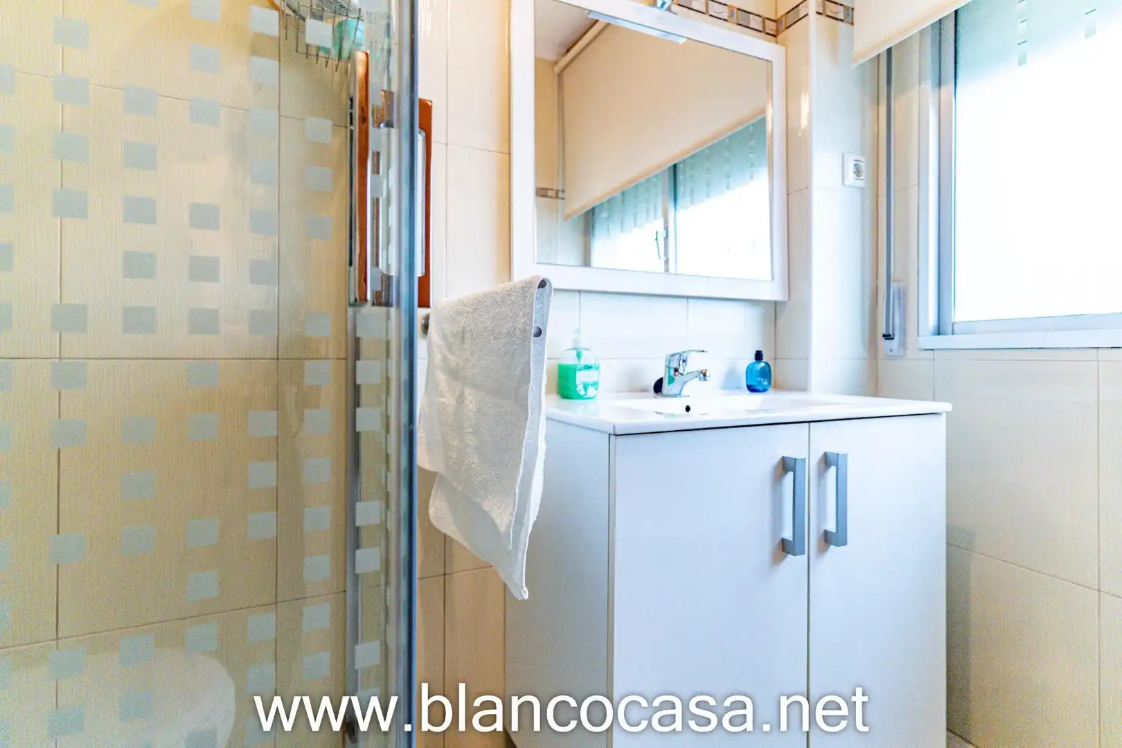 Baño de Casa o chalet en venta en Malpica de Bergantiños con Calefacción, Trastero y Amueblado