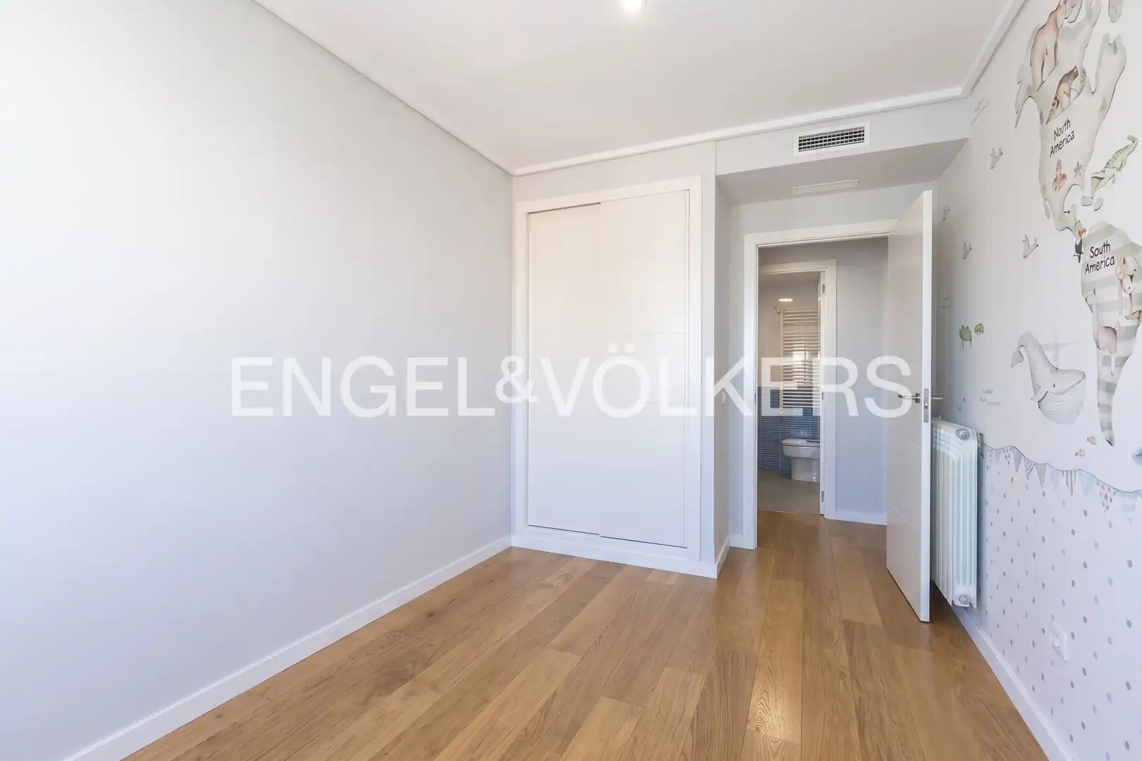 Schlafzimmer von Wohnung zur Miete in Extramurs
