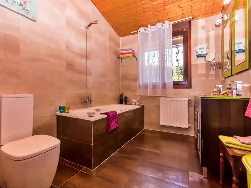Badezimmer von Gebäude zum Verkauf in Ibeas de Juarros