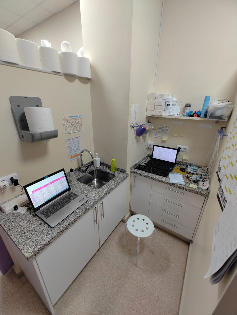 Local en traspaso en  Sevilla Capital con Aire acondicionado, Calefacción y Amueblado