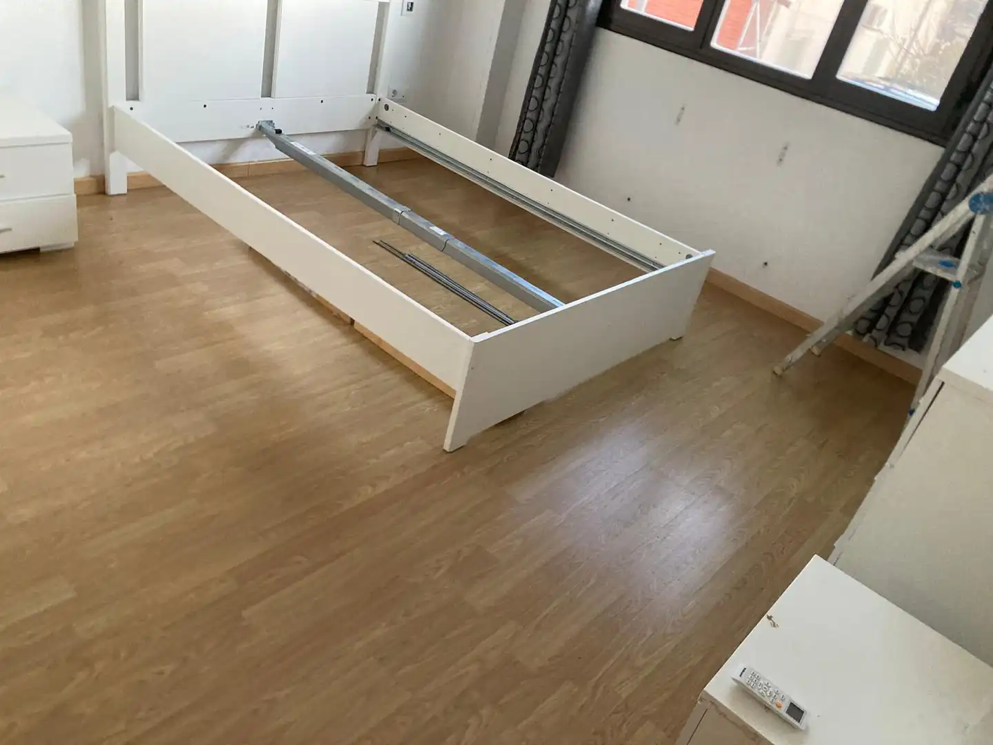 Schlafzimmer von Erdgeschoss zum Verkauf in Burguillos de Toledo mit Klimaanlage, Heizung und Parkett