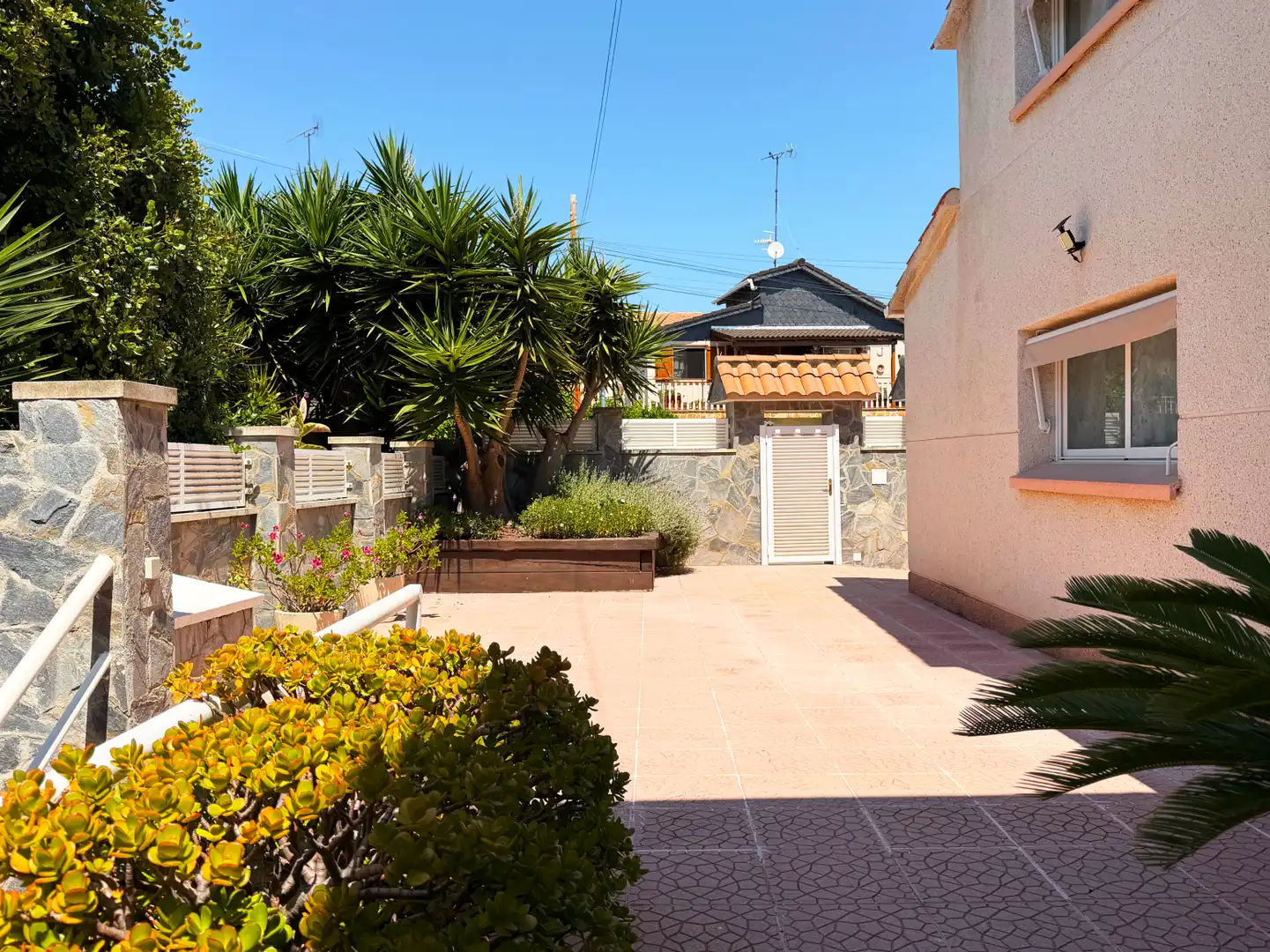 Jardí de Casa o xalet en venda en Calafell amb Calefacció, Terrassa i Piscina