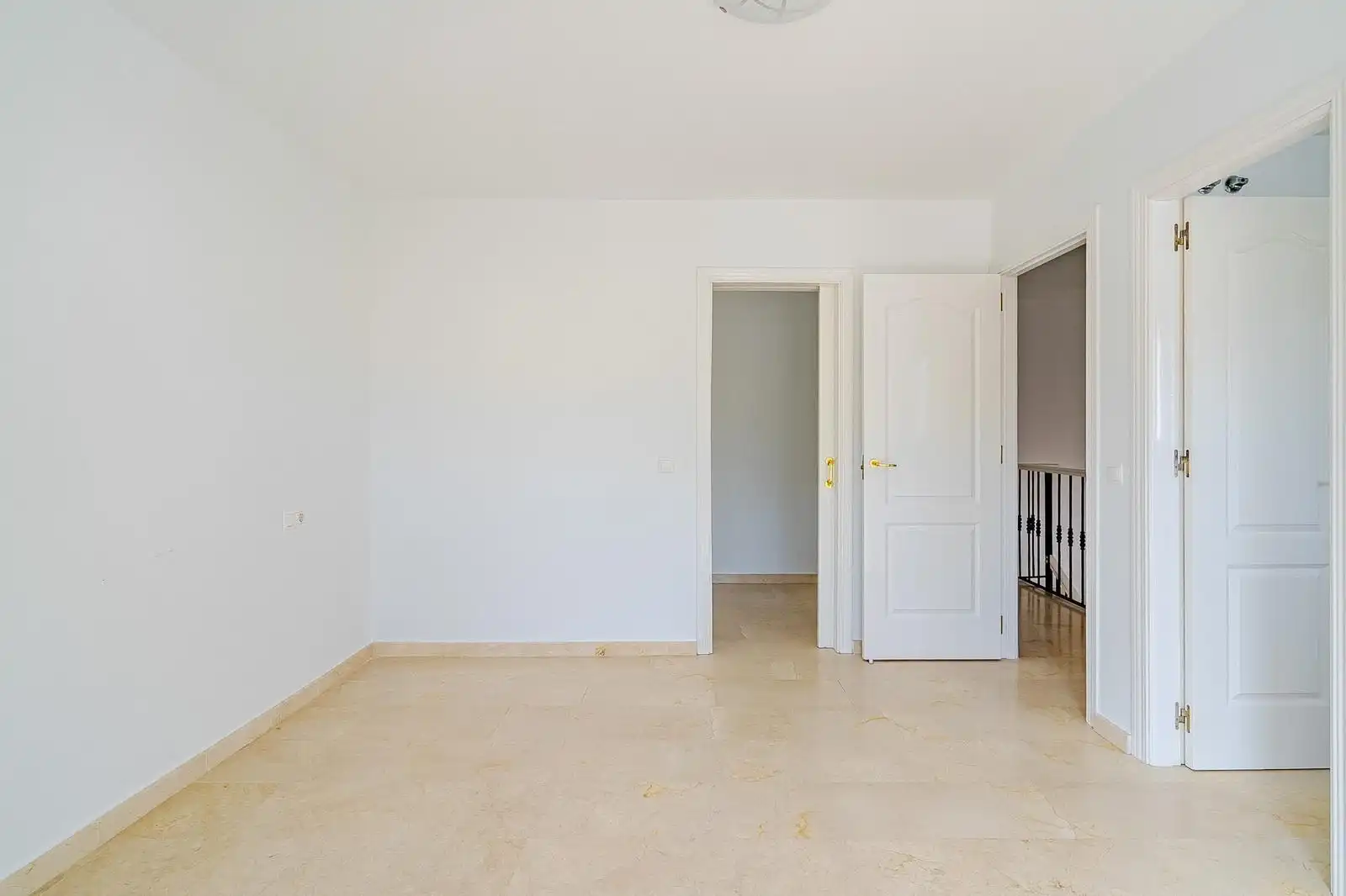 Vivienda con jardín en venta en El Castillo, imagen 18