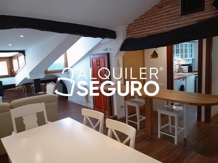 Flat for rent in Vitoria - Gasteiz  with Heating, Storage room and Furnished